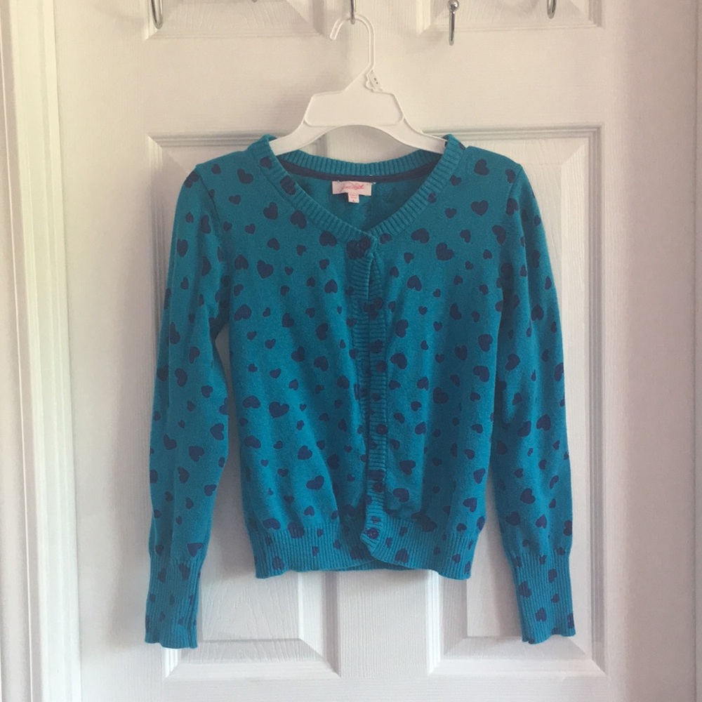 Adorable Blue Sweater With Purple Hearts Patterned